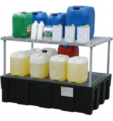 System regałów na kanistry z paletą wychwytową